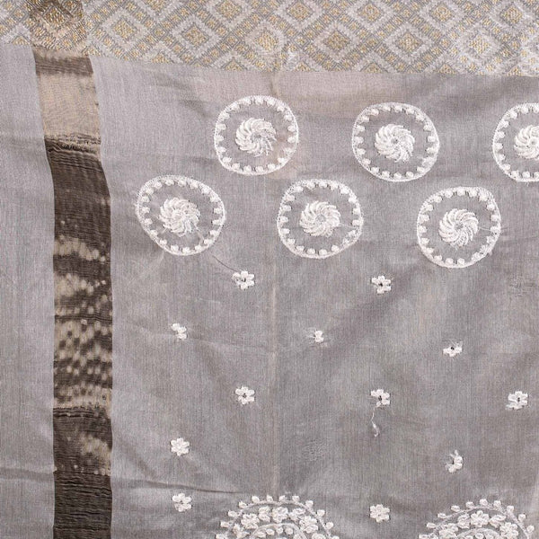 Dyeable Mughal Embroidered Silver Border Chanderi Feel Dupatta